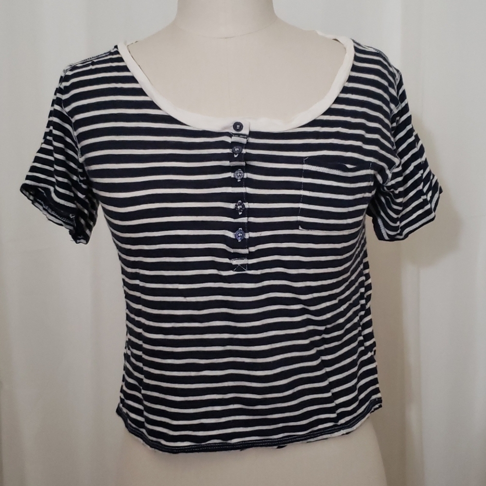 I Love H81 Button Stripe Tshirt, Small